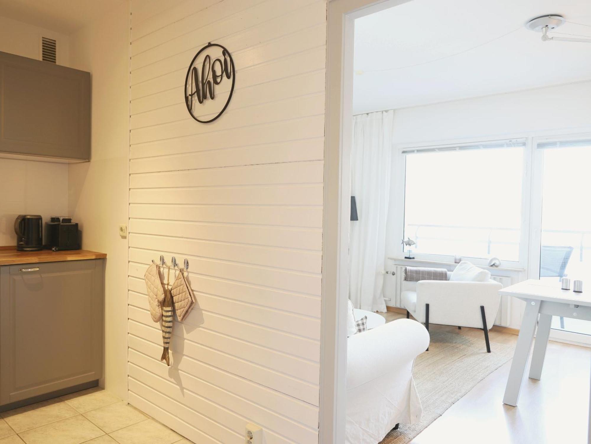 Modernes 2-Zimmer-Appartement Mit Balkon. 베스터란트 외부 사진
